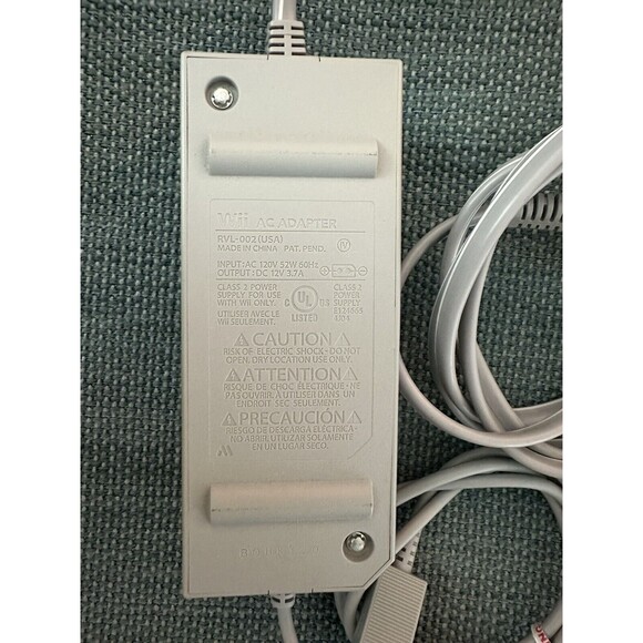 Nintendo Wii Power Supply OEM AC Adapter Cord Brick RVL-002 And OEM AV Cable - Picture 2 of 3